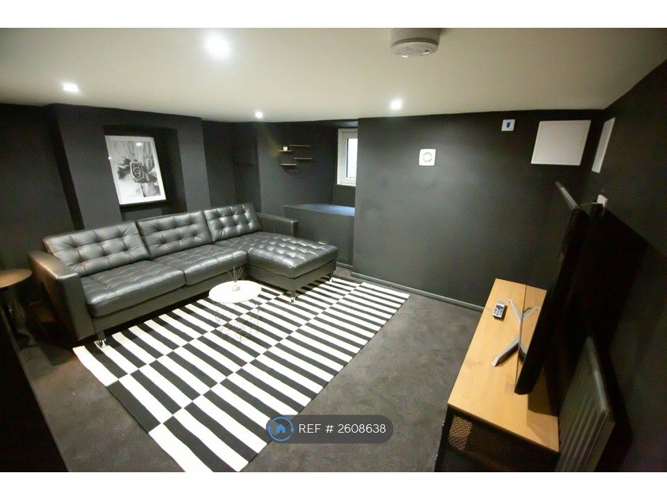 Property photo 2 of 10 Cinema Room 2