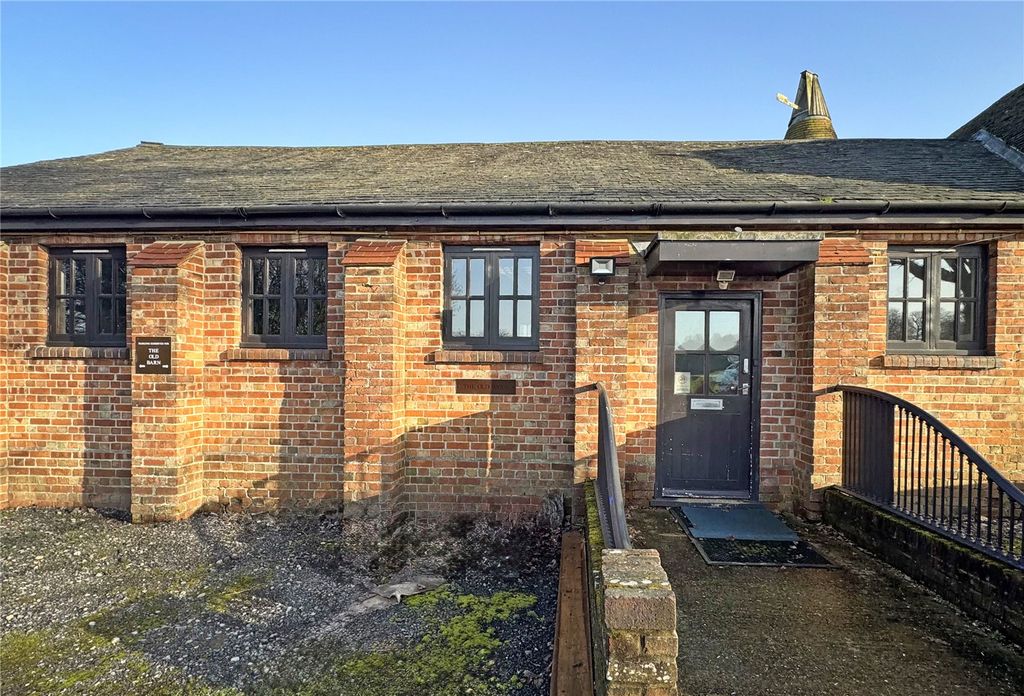 Property photo 2 of 12 Picture No. 07