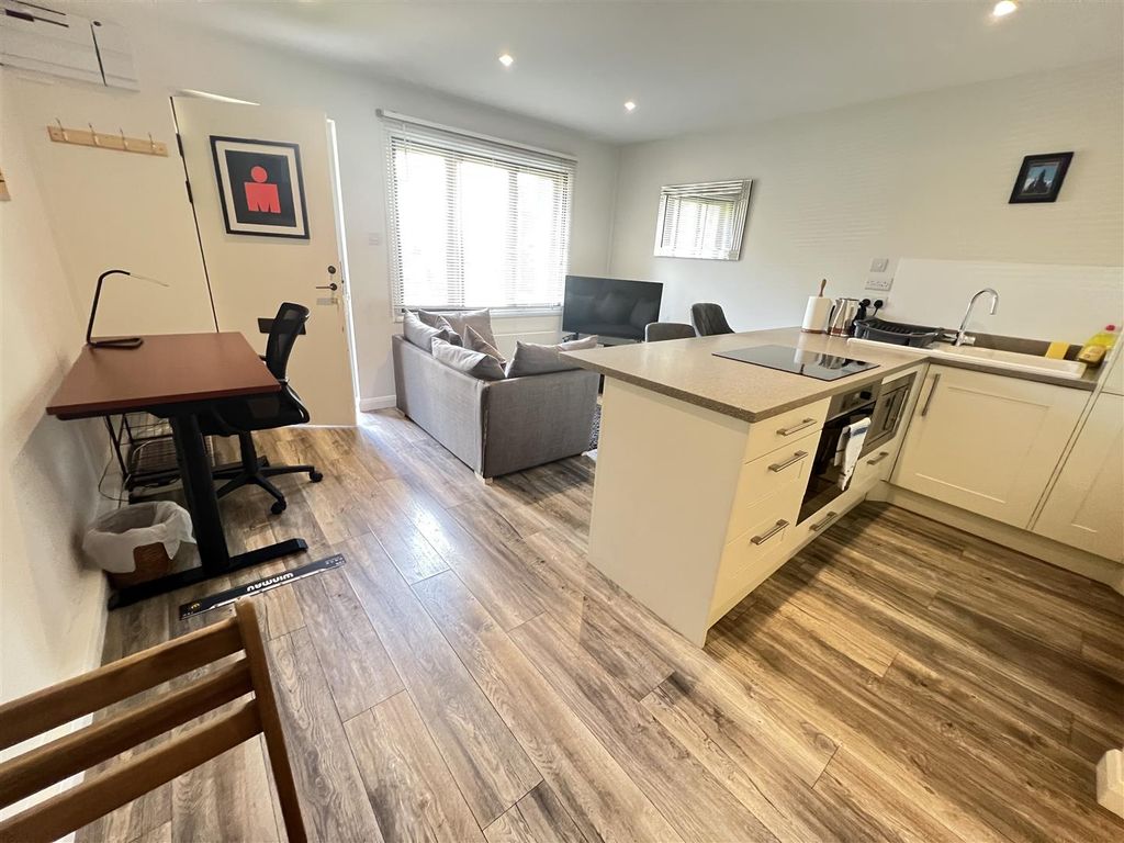 Property photo 3 of 7 Img_6959.Jpg