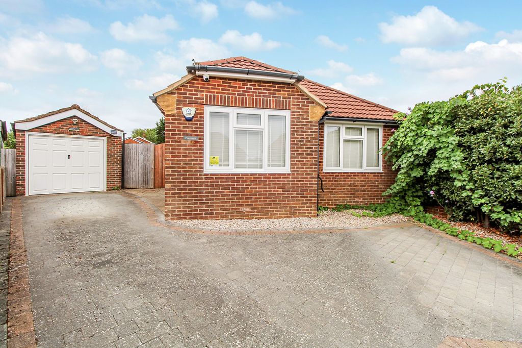 Property photo 1 of 16