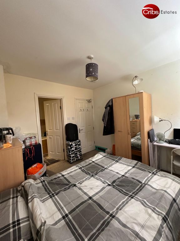 Property photo 2 of 6 Gallery