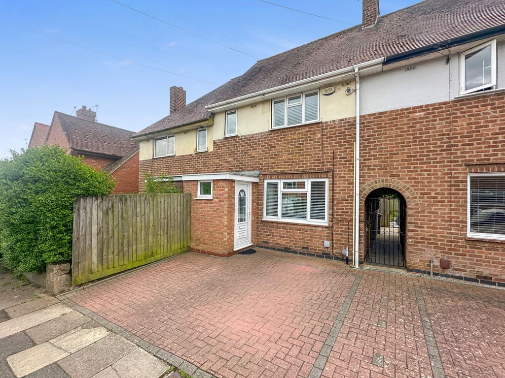 Property photo 1 of 18