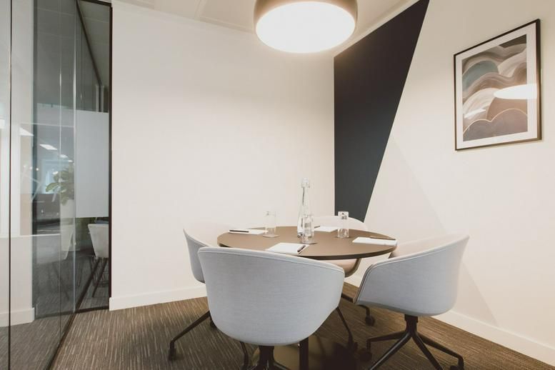 Property photo 3 of 6