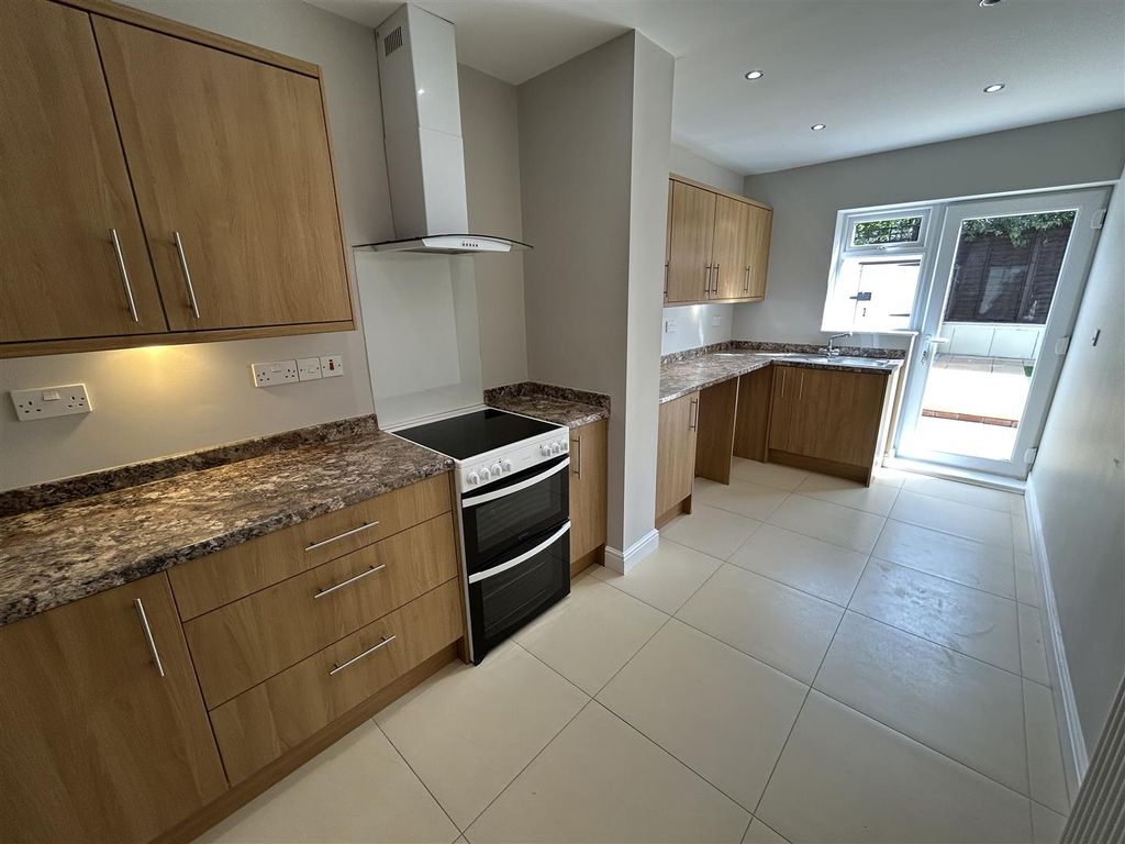 Property photo 3 of 11 Extended Kitchen