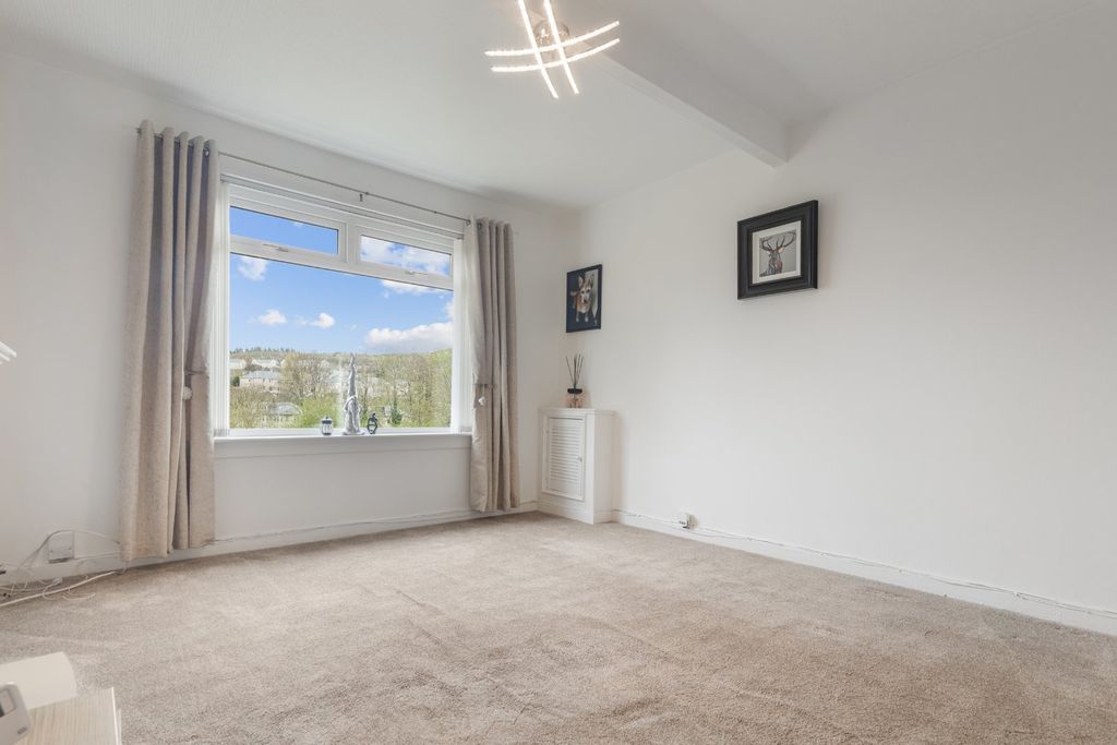 Property photo 3 of 13 Picture No. 12