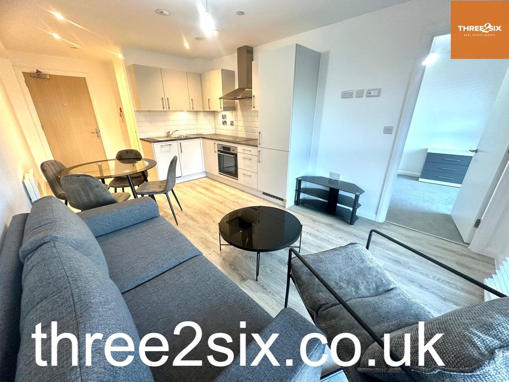 Property photo 1 of 10 Stylish Furnished Apartment In The Brand-New Park View Building- Half-Price First Monthâ€™S Rent Offer!!