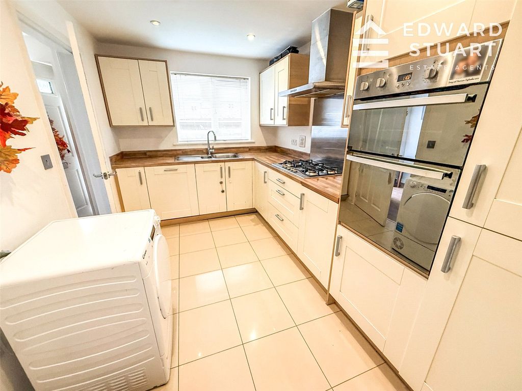 Property photo 2 of 14 Picture No. 09