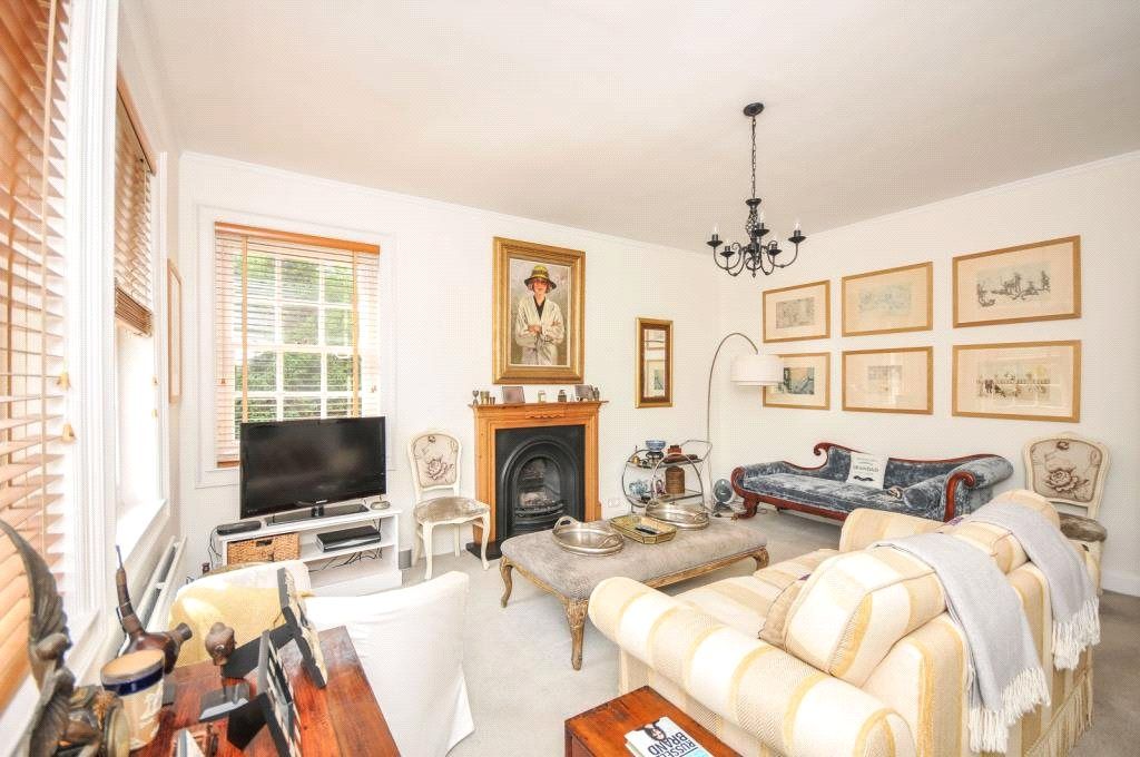 Property photo 2 of 14 Picture No. 08