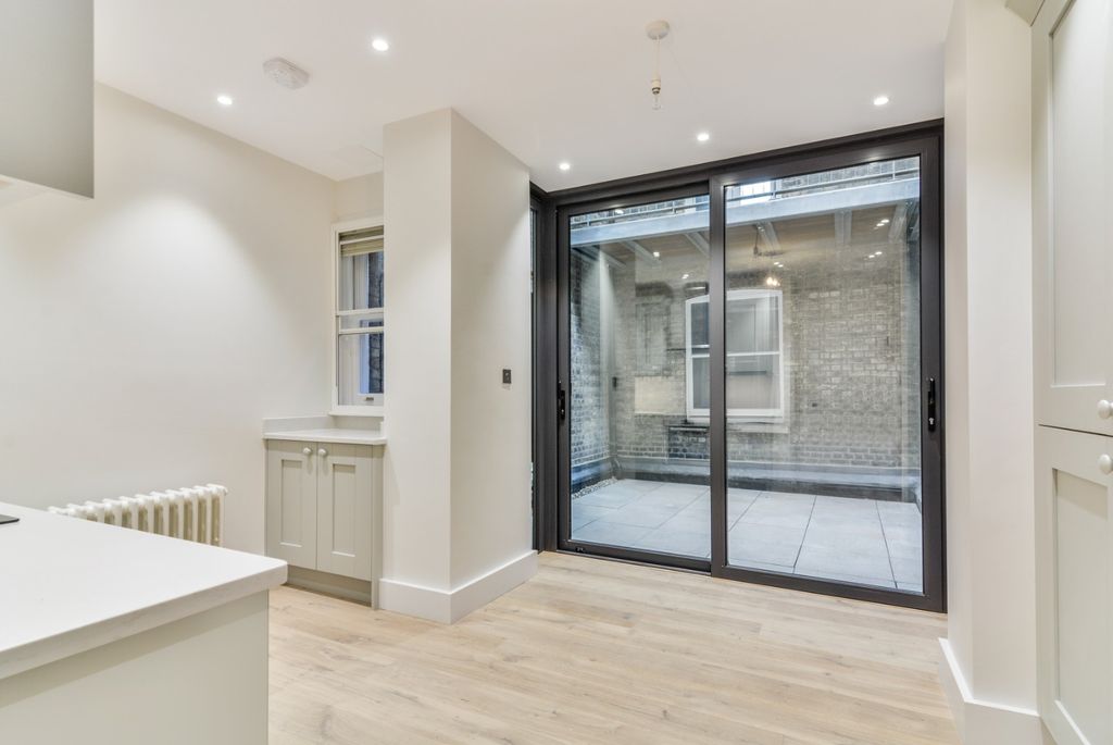 Property photo 3 of 12 2969634