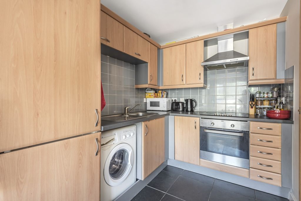Property photo 3 of 6 Southsea Road (4)