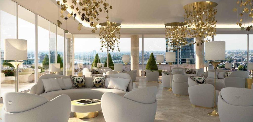 Property photo 2 of 14 Resident's Lounge.Jpg