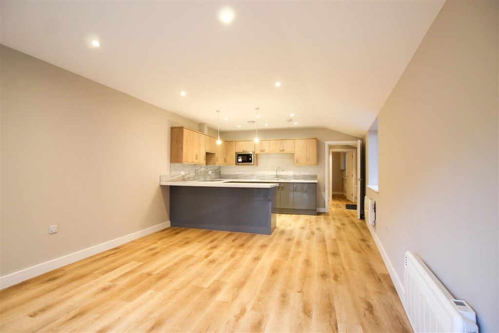 Property photo 3 of 10 Img_4442.Jpg