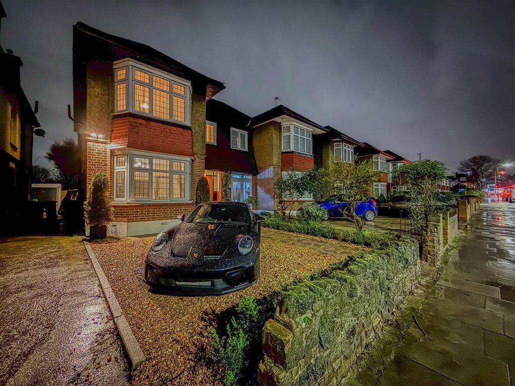 Property photo 2 of 33 Img_7231.Jpg