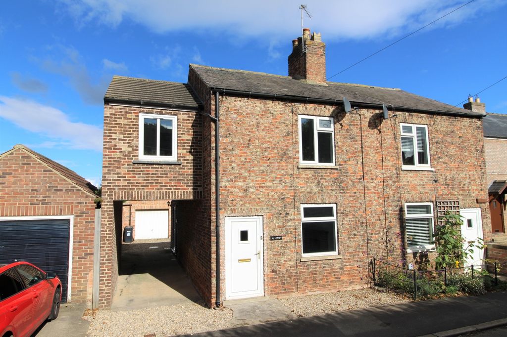 Property photo 1 of 10 0 General