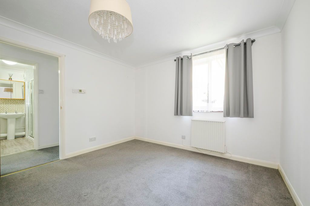 Additional image 10 of 1 bed flat for saleStation Road, Heathfield TN21