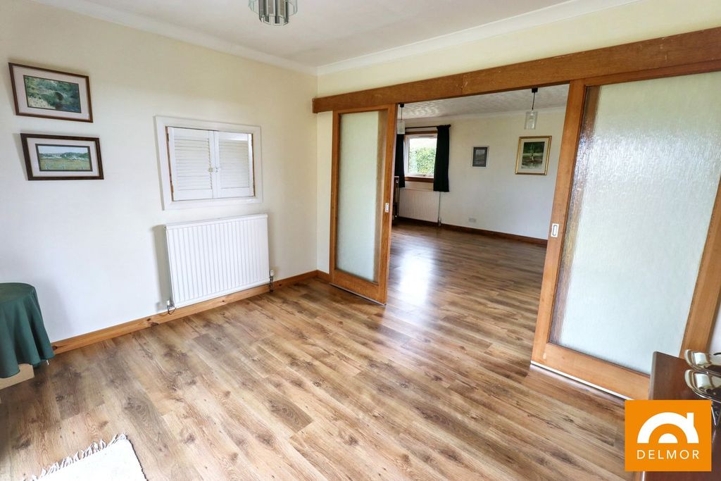 Property photo 3 of 30