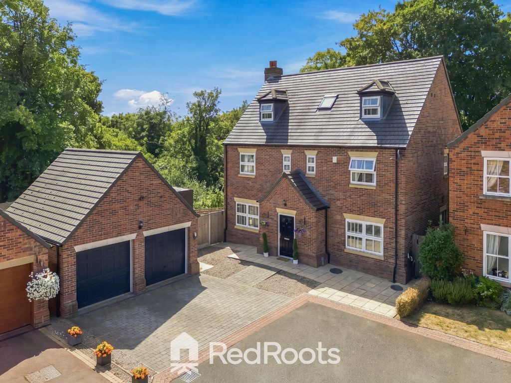 Property photo 1 of 43 5332192