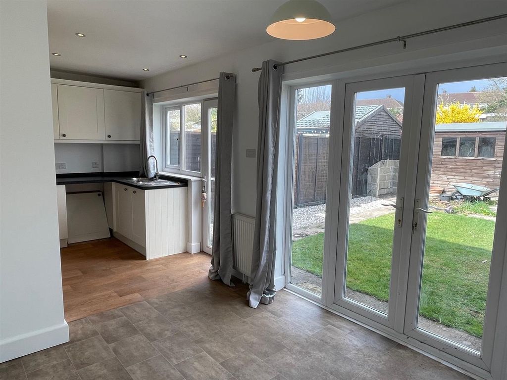 Property photo 3 of 14 Kitchen.Jpg