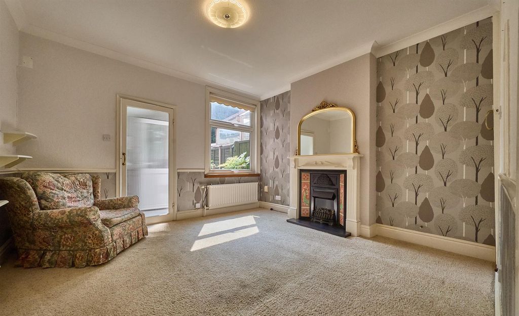 Property photo 2 of 14 Rear Dining Room