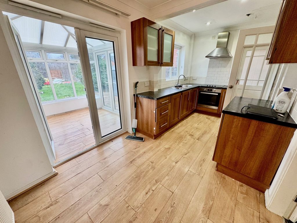 Property photo 2 of 15 2