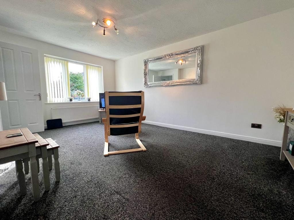Property photo 3 of 18 Picture No. 05