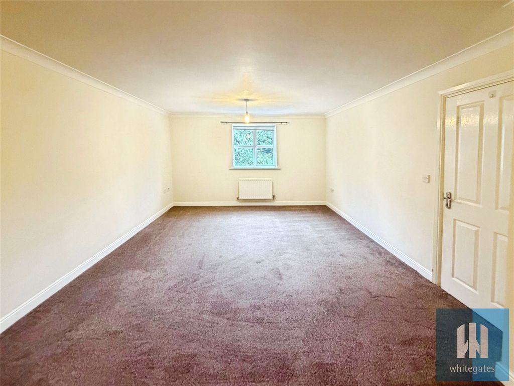 Property photo 3 of 13 Picture No. 12