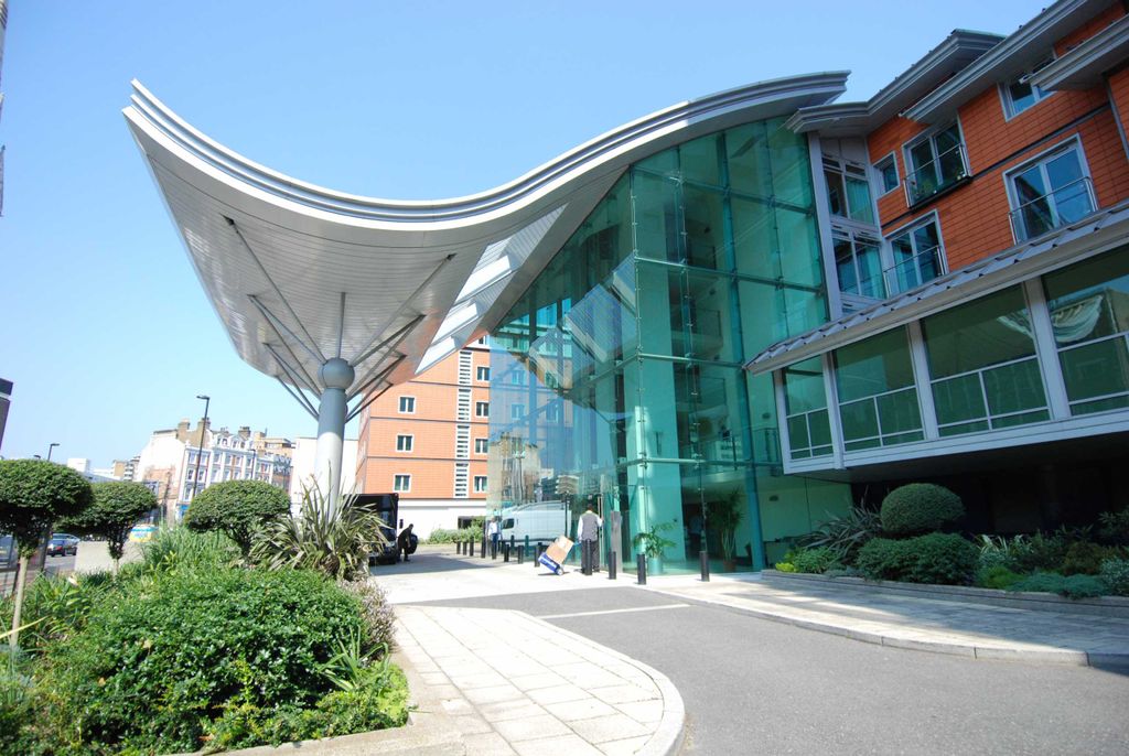 Property photo 1 of 9 Exterior