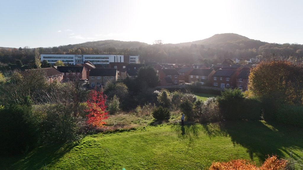 Property photo 3 of 10 4632615