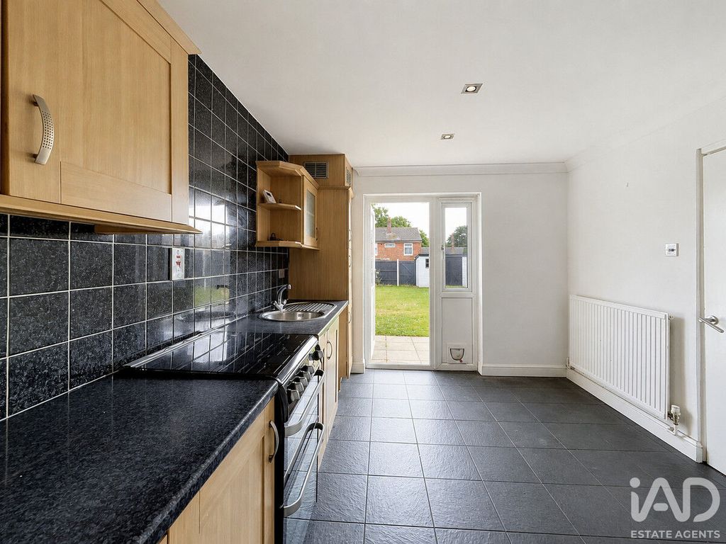 Property photo 3 of 14