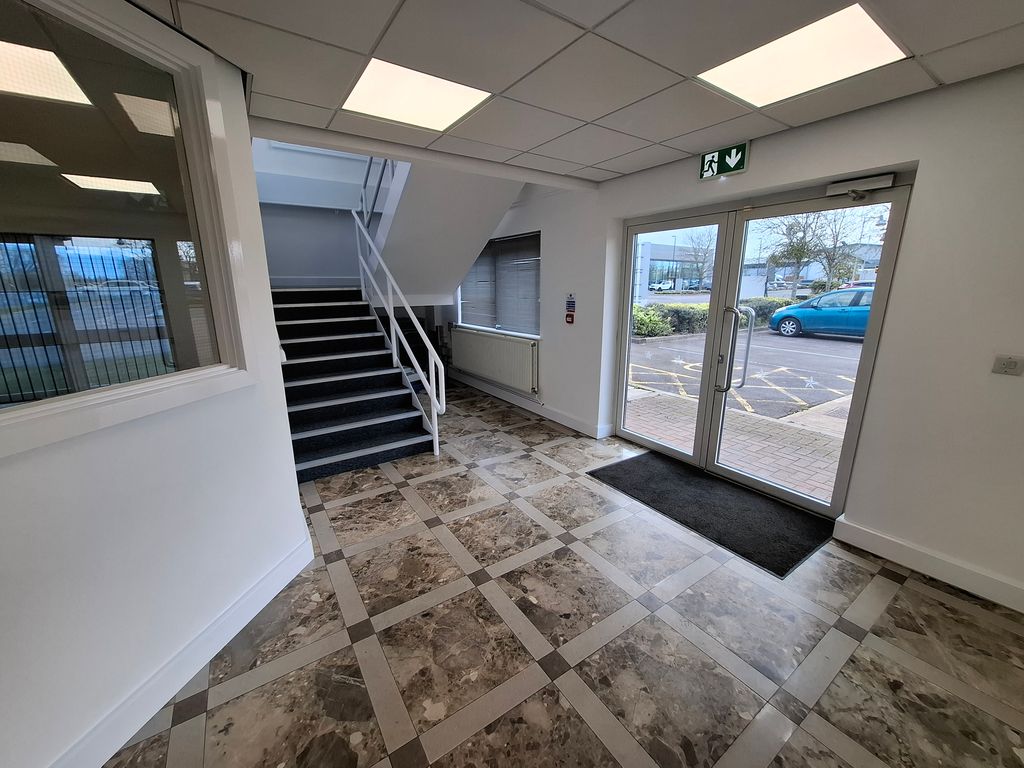 Property photo 2 of 7