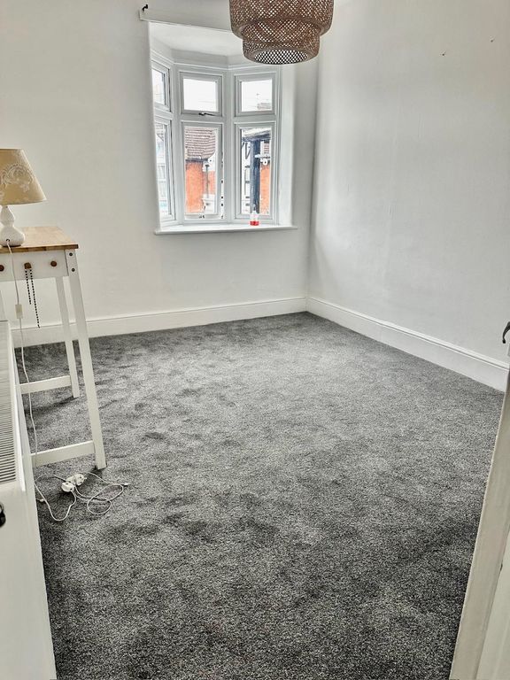 Property photo 3 of 4