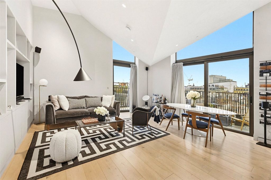 Property photo 1 of 18 Carnaby Lofts