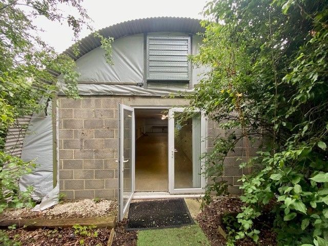 Property photo 1 of 8 Photo 1