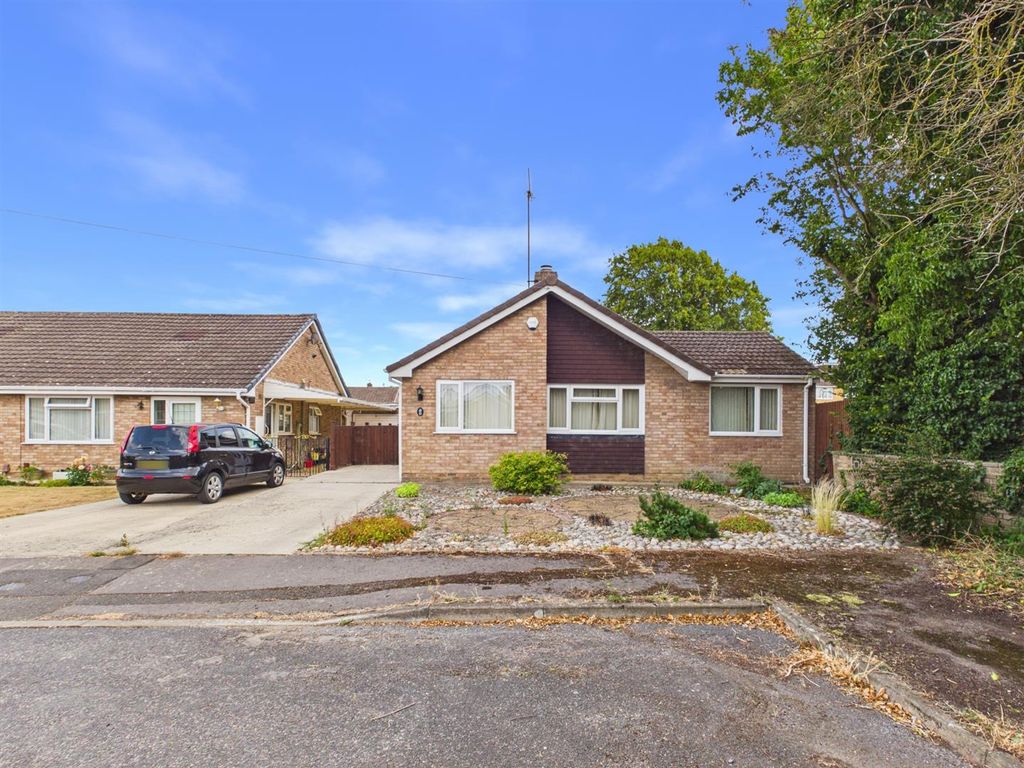 Property photo 1 of 16