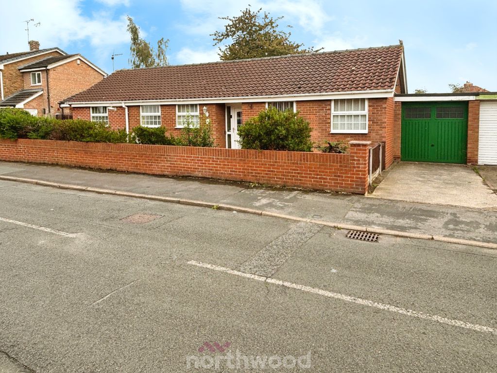 Property photo 1 of 27