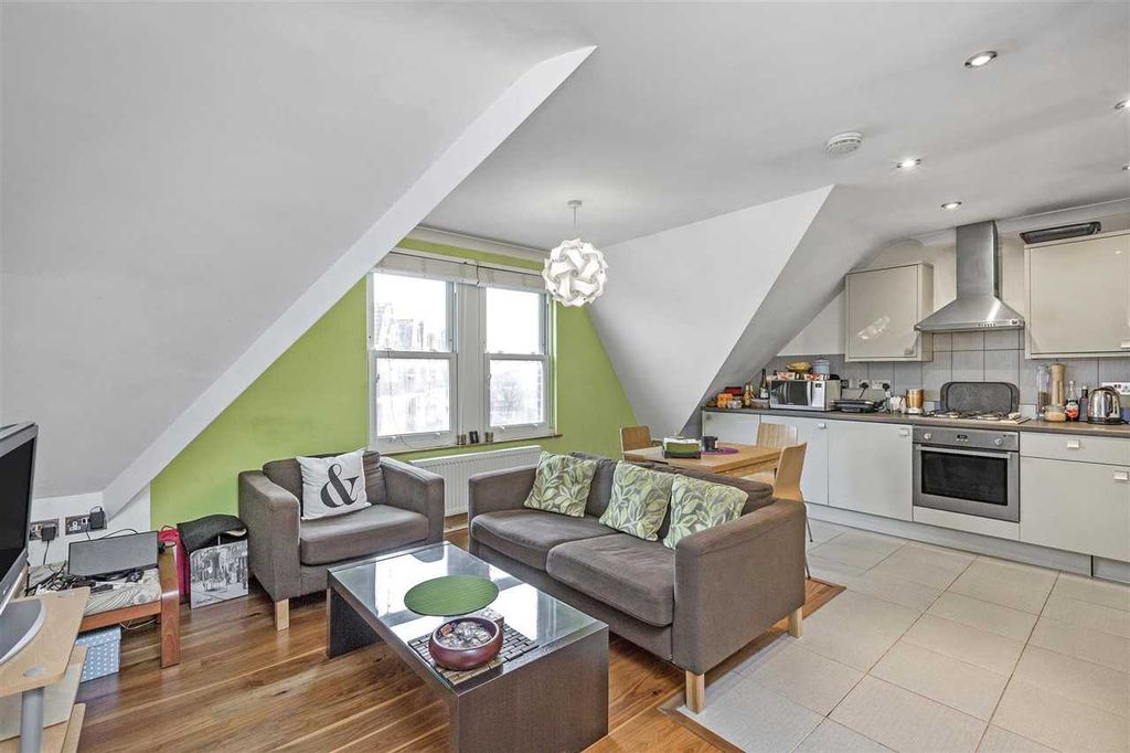 Property photo 1 of 7 Main Picture