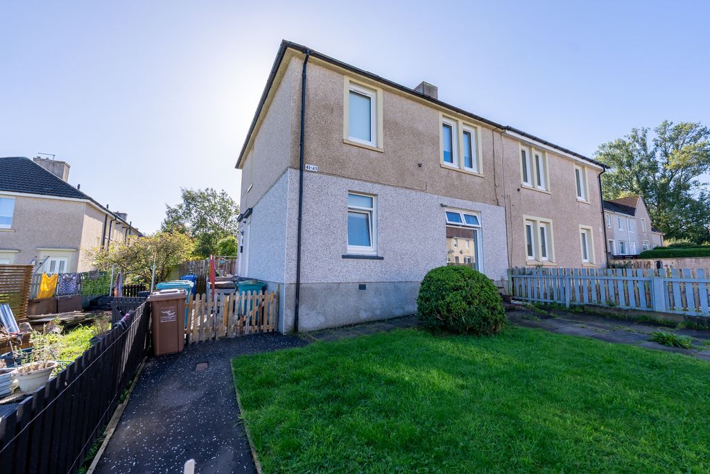 Property photo 1 of 16 1 Bedroom Flat For Sale