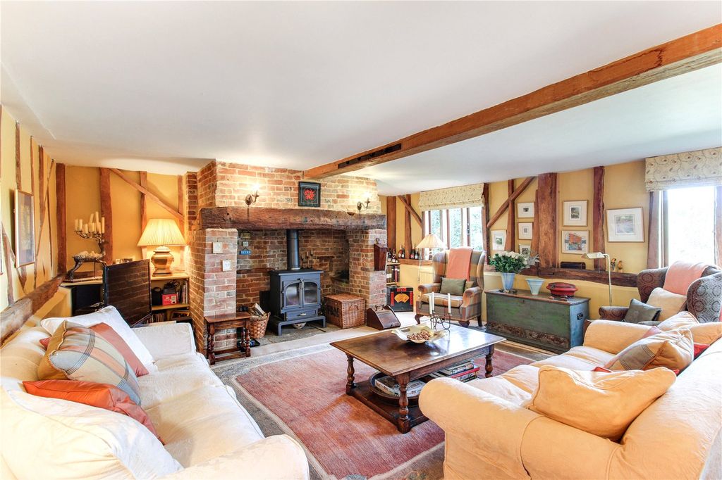 Property photo 3 of 18 Drawing Room