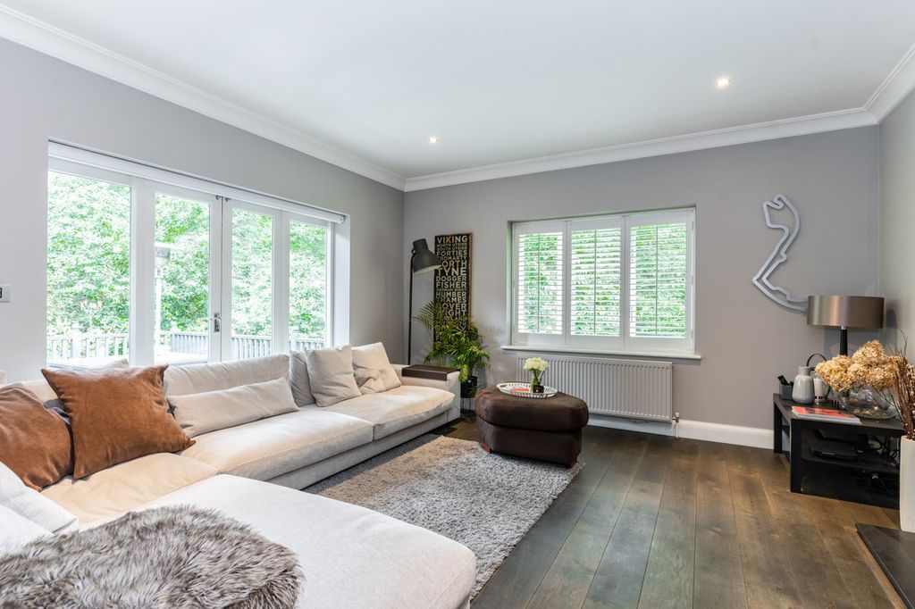 Property photo 2 of 10 Picture No. 02