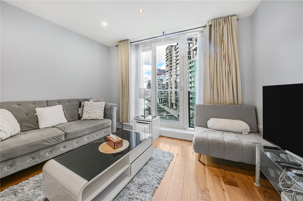 Property photo 2 of 13 Picture No. 20