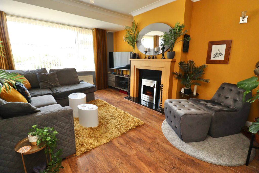 Property photo 2 of 18 Img_4486