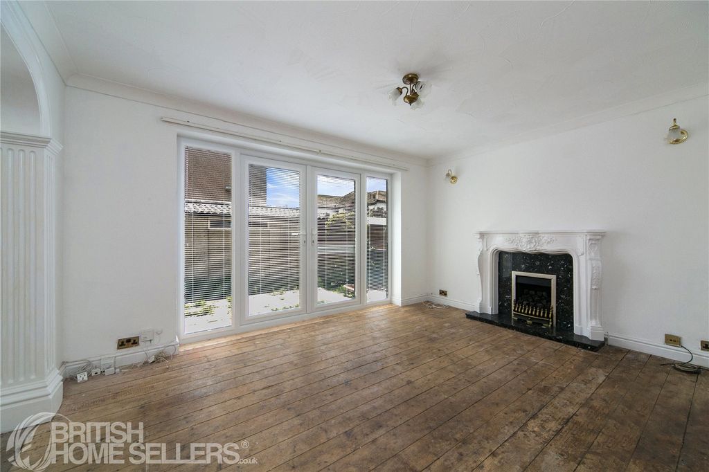 Property photo 3 of 15 Picture No. 03