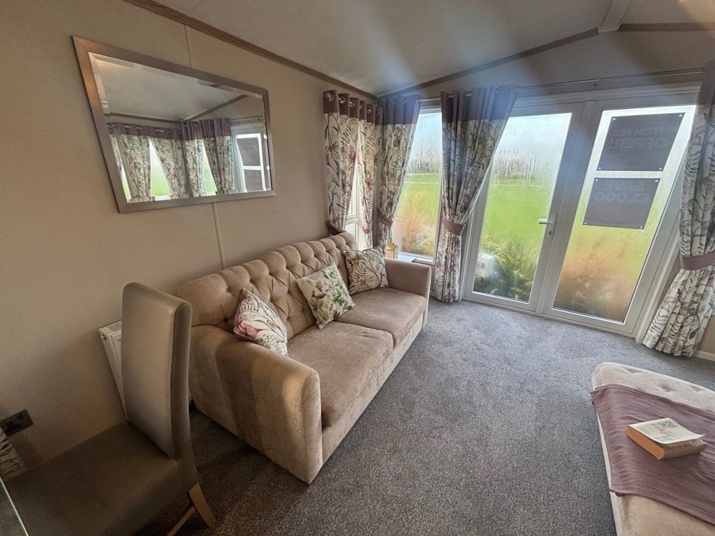 Property photo 1 of 11 Pemberton Serena 2021 Car0052846 128098393.Jpeg