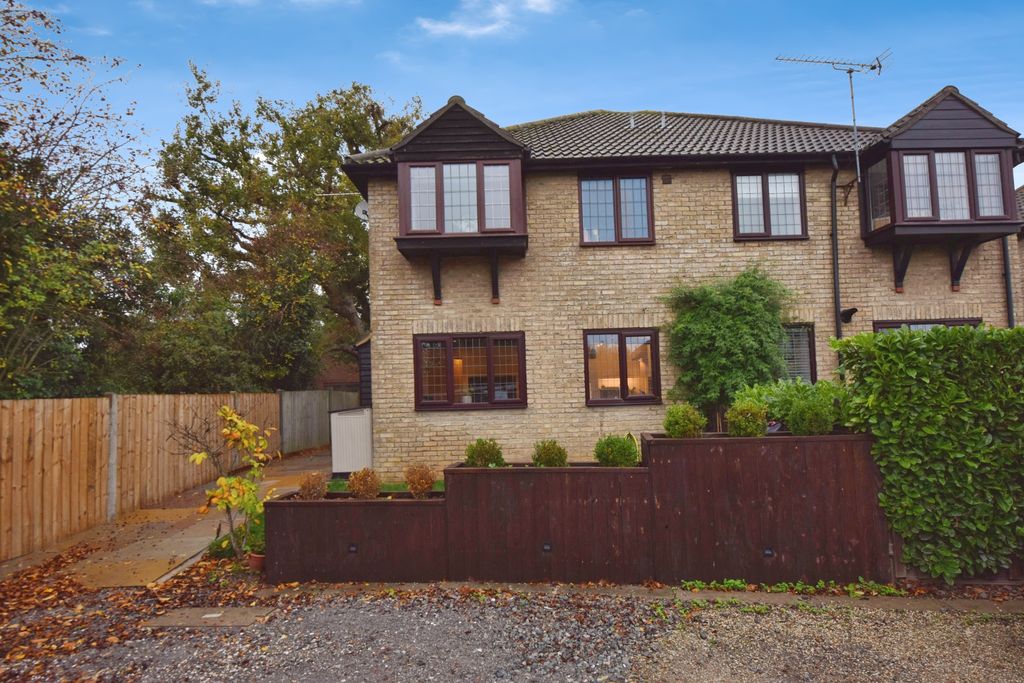 Property photo 2 of 22