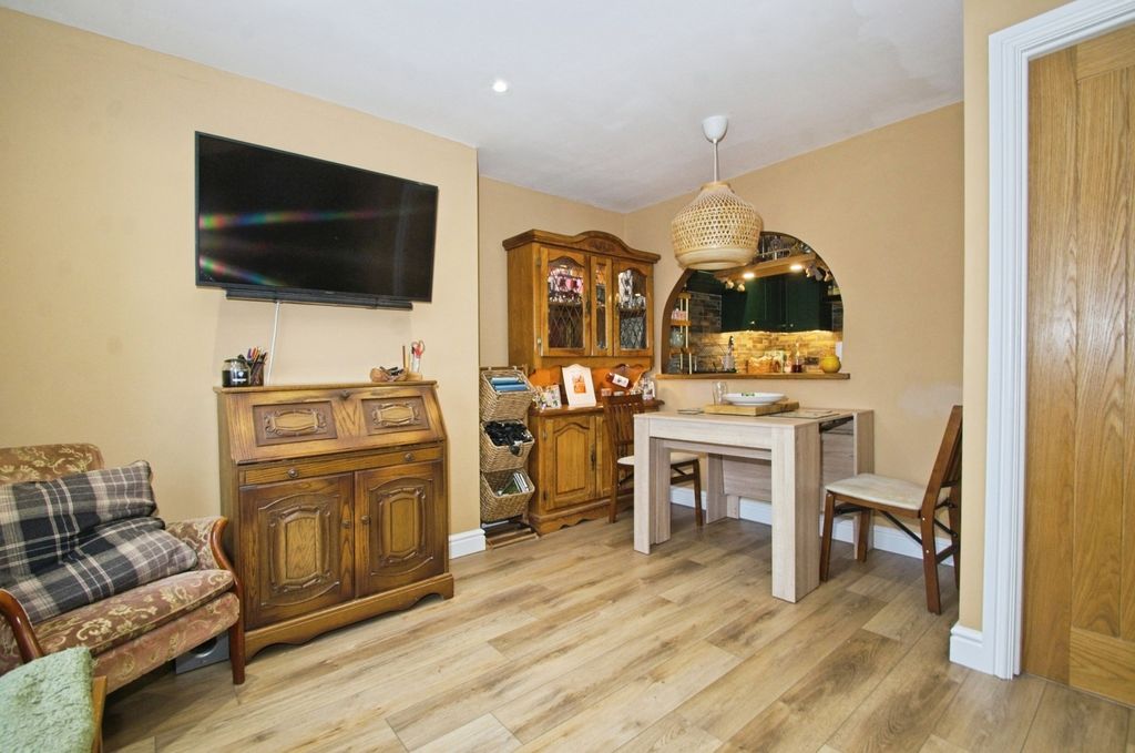 Property photo 1 of 17 Living/Dining Area