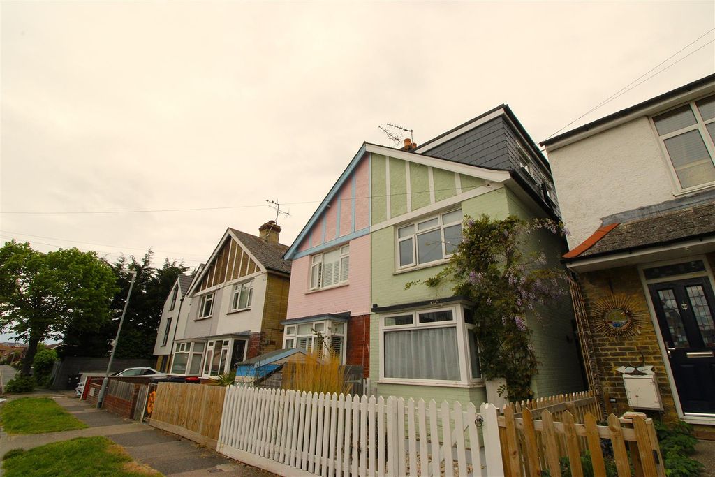 Property photo 1 of 16 Img_4495.Jpg