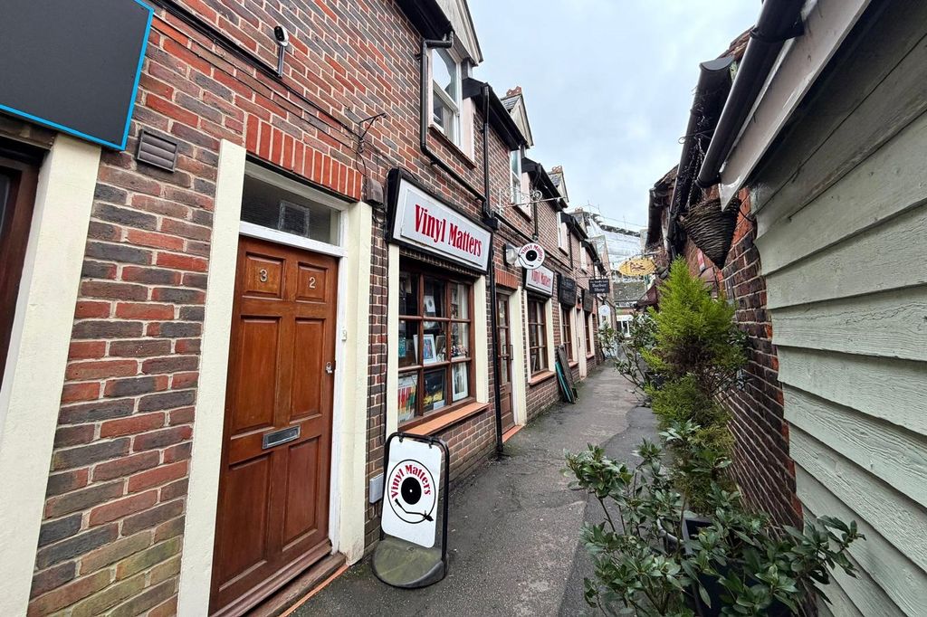 Property photo 1 of 8 Picture No. 02