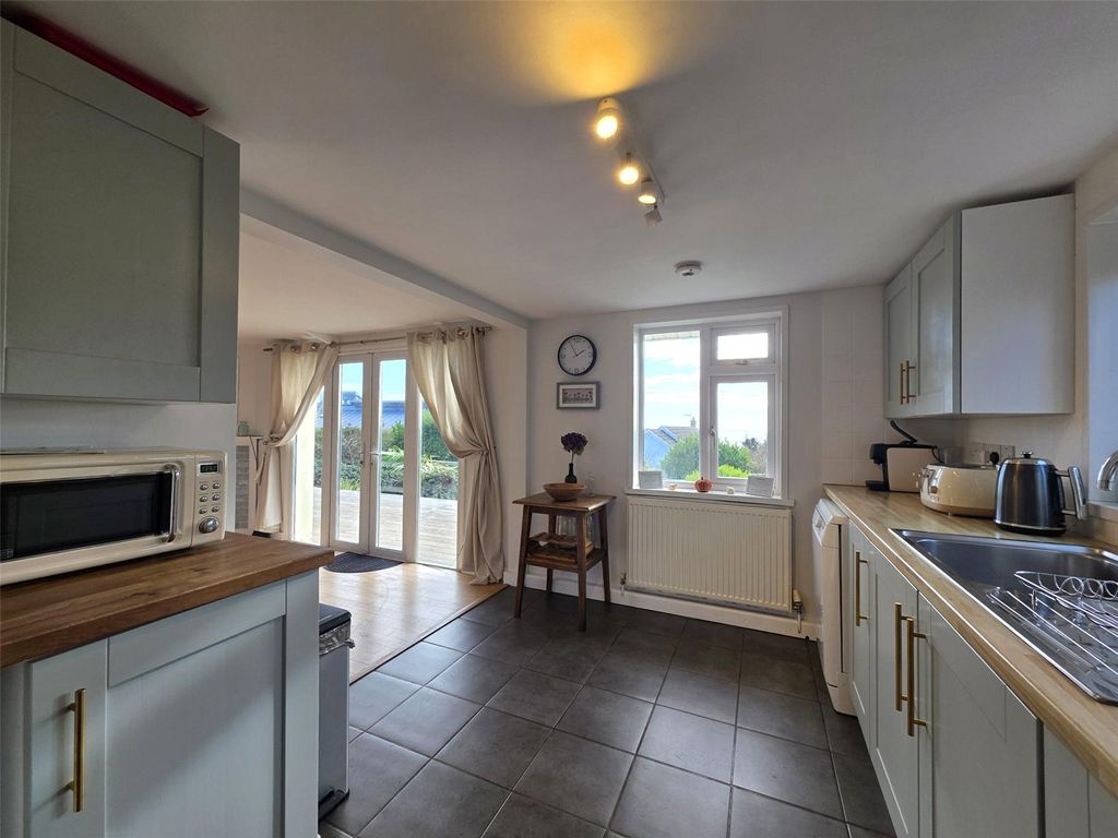 Property photo 2 of 30 Picture No. 29