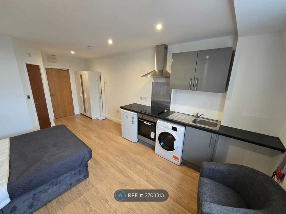 Property photo 2 of 6