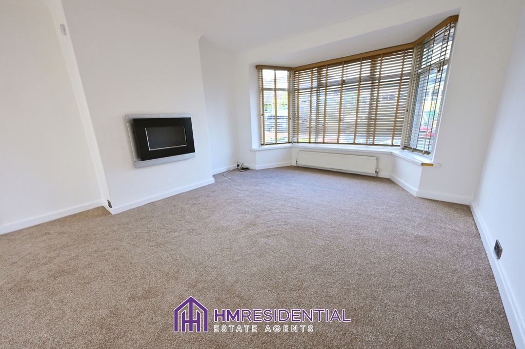 Property photo 2 of 10 Gallery